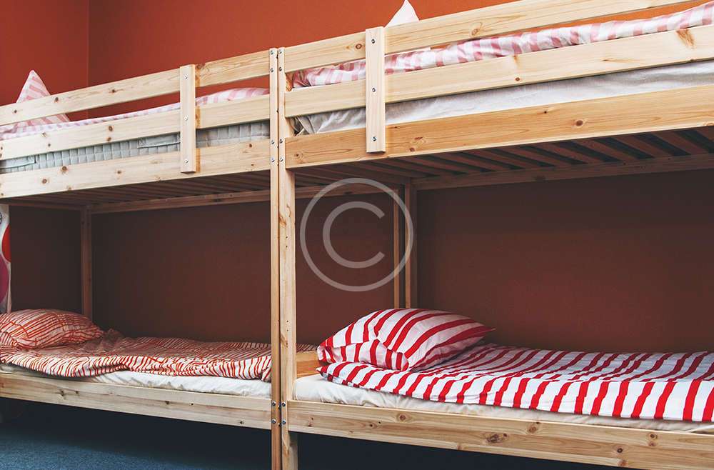 10 Bed Mixed Dorm